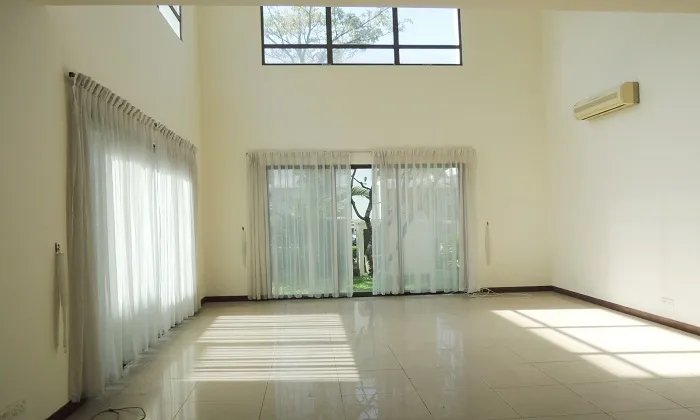 Partly Furnished Villa Riviera For Rent in District 2 HCM City 300sqm 4,000 USD/month