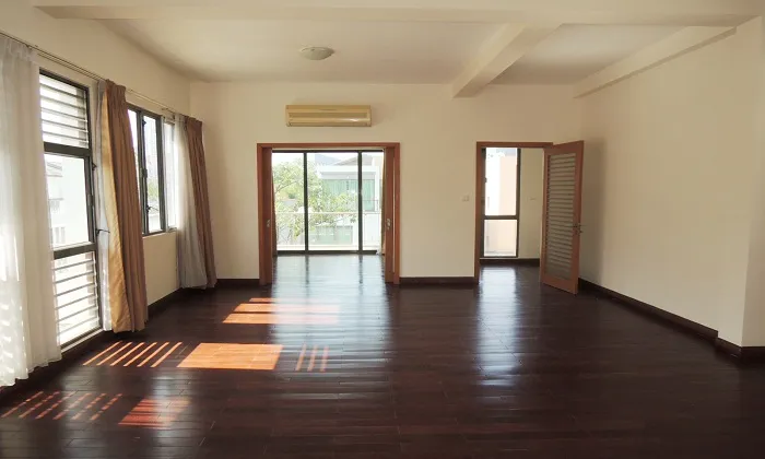 Partly Furnished Villa Riviera For Rent in District 2 HCM City 300sqm 4,000 USD/month