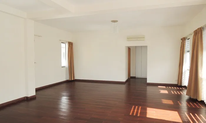 Partly Furnished Villa Riviera For Rent in District 2 HCM City 300sqm 4,000 USD/month