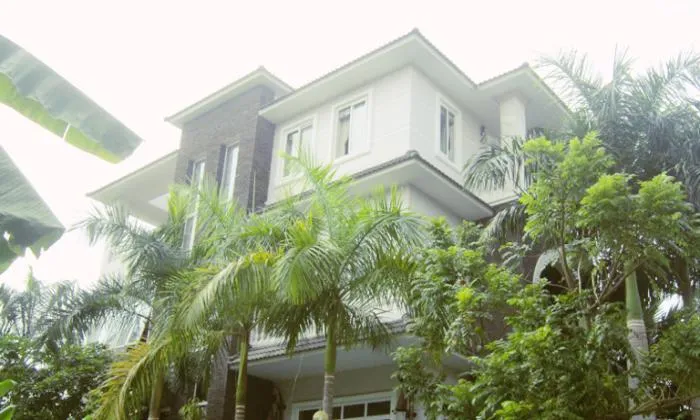 Partly Furnished Villa For Rent In Thao Dien Ward District 2 HCM City 300sqm 3,000 USD/month