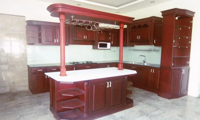 Partly Furnished Villa For Rent In Thao Dien Ward District 2 HCM City 300sqm 3,000 USD/month
