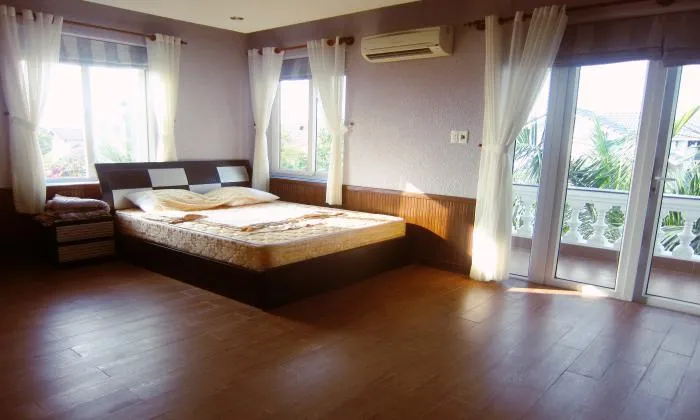 Partly Furnished Villa For Rent In Thao Dien Ward District 2 HCM City 300sqm 3,000 USD/month