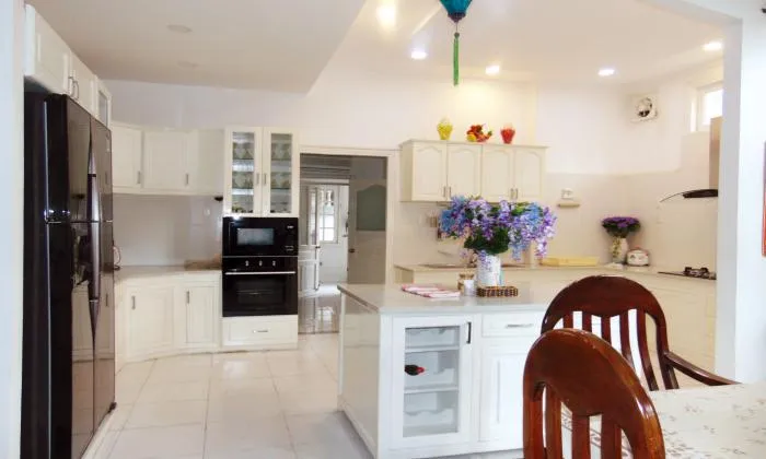 Very Big Garden and Private Pool Villa For Rent in Thao Dien HCM 720sqm 6,000 USD/month