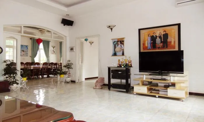 Very Big Garden and Private Pool Villa For Rent in Thao Dien HCM 720sqm 6,000 USD/month