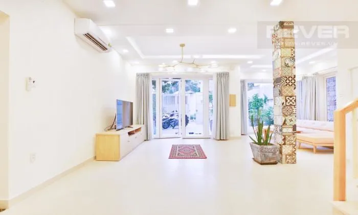 Amazing Furniture Of Five Bedroom Villa For Rent in Thao Dien District 2 HCMC 214sqm 3,000 USD/month