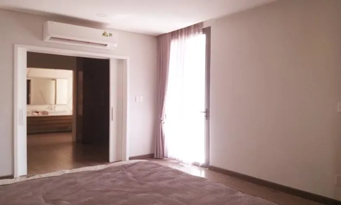 Very Luxurious Villa For Rent in Thao Dien District 2 Ho Chi Minh City 650sqm 8,000 USD/month