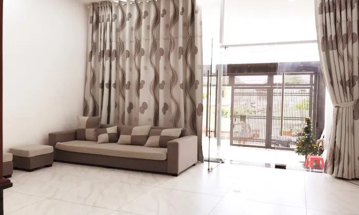 Clean And Nice House For Rent In Thao Dien Ward District 2 HCMC 250sqm 1,600 USD/month