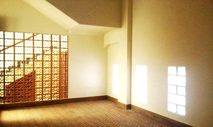 Nice House With Many Bedrooms For Rent in District 2 Ho Chi Minh City 150sqm 2,300 USD/month