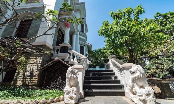 Pool Villa For Rent in Nguyen Van Huong Thao Dien District 2 Ho Chi Minh City 300sqm 3,500 USD/month
