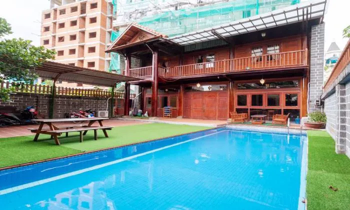 Wooden Style Villa Garden For Rent in Nguyen Van Huong Thao Dien District 2 HCMC 300sqm 4,000 USD/month