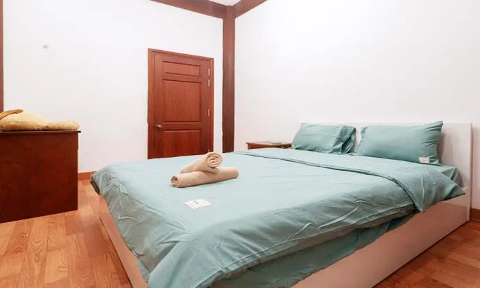 Wooden Style Villa Garden For Rent in Nguyen Van Huong Thao Dien District 2 HCMC 300sqm 4,000 USD/month