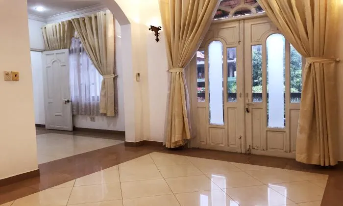 Five Bedroom Villa For Rent in Nguyen Duy Hieu Street Thao Dien District 2 Ho Chi Minh City 500sqm 3,600 USD/month