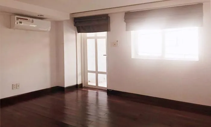 Unfurnished House For Rent in Nguyen Van Huong Street HCMC 250sqm 2,000 USD/month