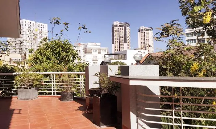 Unfurnished House For Rent in Nguyen Van Huong Street HCMC 250sqm 2,000 USD/month