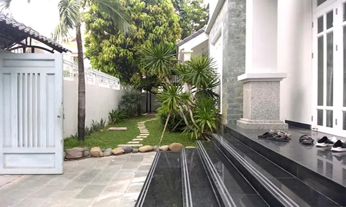 Big Garden and Pool Villa in Fideco Compound For Rent in Thao Dien District 2 HCMC 530sqm 5,500 USD/month
