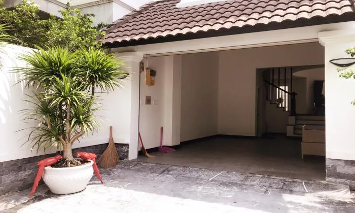 Furnished 3 Bedroom Villa For Rent Nguyen Van Huong Street HCMC 250sqm 3,500 USD/month
