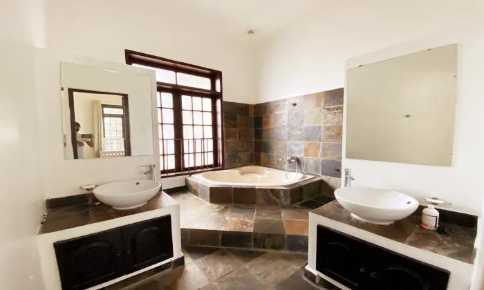 Amazing View Of Villa For Rent in Phu Tuong Compound District 2 Ho Chi Minh City 700sqm 5,000 USD/month