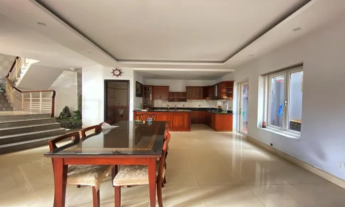 Partly Furnished Villa in Nguyen Van Huong Thao Dien HCMC 590sqm 3,500 USD/month