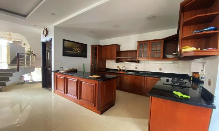 Partly Furnished Villa in Nguyen Van Huong Thao Dien HCMC 590sqm 3,500 USD/month