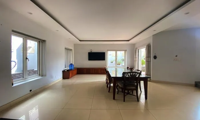 Partly Furnished Villa in Nguyen Van Huong Thao Dien HCMC 590sqm 3,500 USD/month