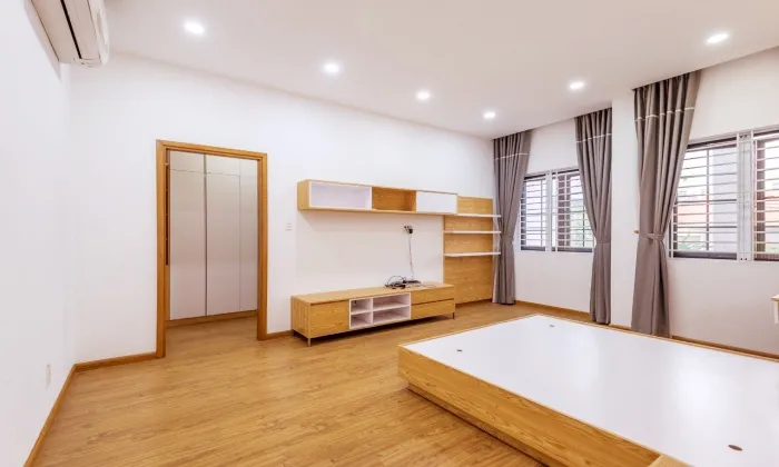 Fully Furnished Modern Villa For Rent in Road 47 HCM City 500sqm 3,000 USD/month
