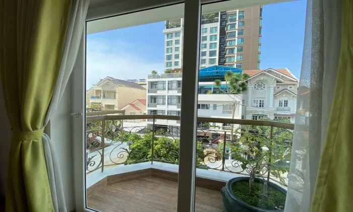Parlty Furnished Villa For Rent Beside BIS School Nguyen Van Huong District 2 HCMC 300sqm 3,000 USD/month