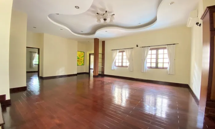 Unfurnished Villa For Rent in 204 Nguyen Van Huong Thao Dien HCMC 500sqm 3,500 USD/month