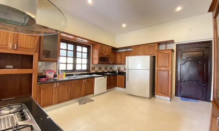 Unfurnished Villa For Rent in 204 Nguyen Van Huong Thao Dien HCMC 500sqm 3,500 USD/month