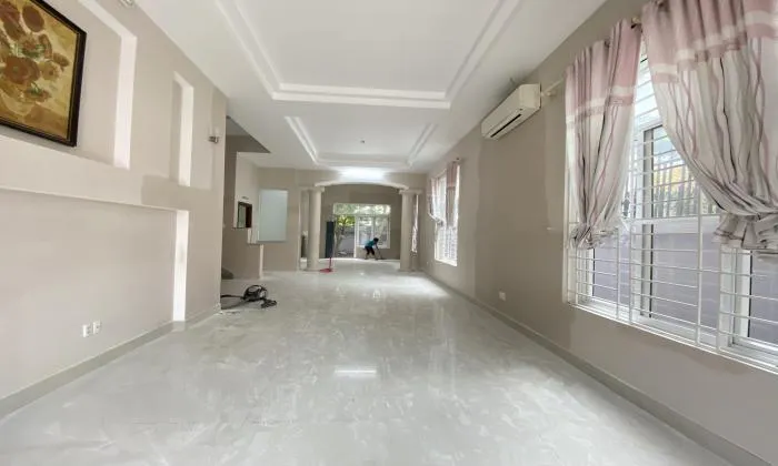 Unfurnished Villa For Rent in Ngo Quang Huy Street Thao Dien District 2 HCMC 500sqm 2,800 USD/month