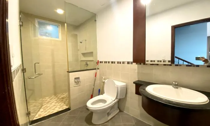 Nice Renovating Furnished Three Bedroom Villa For Rent in Thao Dien HCM City 200sqm 3,000 USD/month