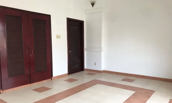 Unfurnished Three Bedroom House For Rent in Quoc Huong Thao Dien District 2 HCMC 260sqm 1,300 USD/month