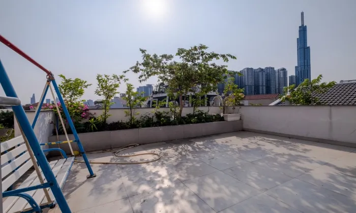 Fully Furnished House For Rent With Basement in Tran Nao Area District 2 HCMC 500sqm 2,200 USD/month