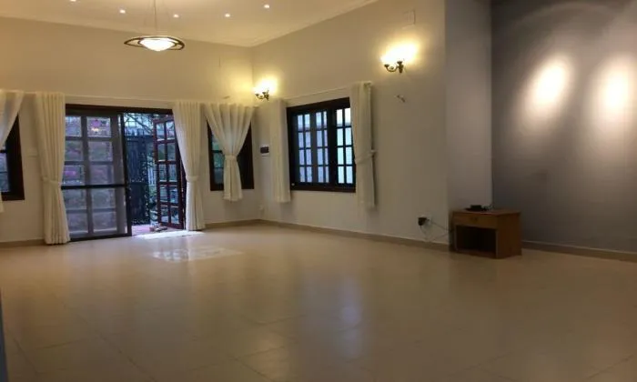 Big House For Rent In 204 Nguyen Van Huong Thao Dien District 2 HCMC 450sqm 2,200 USD/month