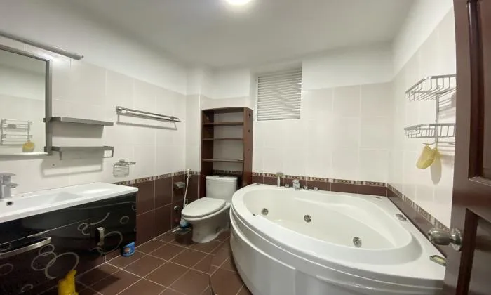Five Bedroom House For Rent in Road 34 Binh An Ward HCMC 500sqm 2,300 USD/month