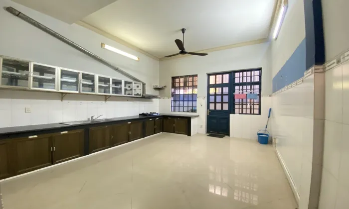Nice Commercial House For Rent  in Tong Huu Dinh Thao Dien HCM 200sqm 2,000 USD/month
