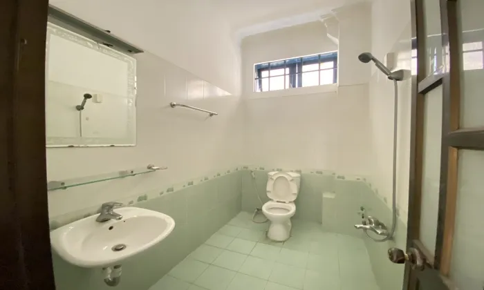 Nice Commercial House For Rent  in Tong Huu Dinh Thao Dien HCM 200sqm 2,000 USD/month
