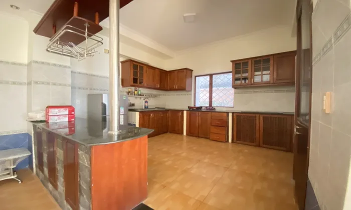 Unfurnished Garden House For Rent in Xuan Thuy Thao Dien HCM 280sqm 2,500 USD/month
