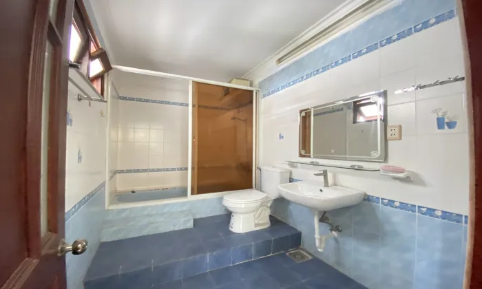 Unfurnished Garden House For Rent in Xuan Thuy Thao Dien HCM 280sqm 2,500 USD/month
