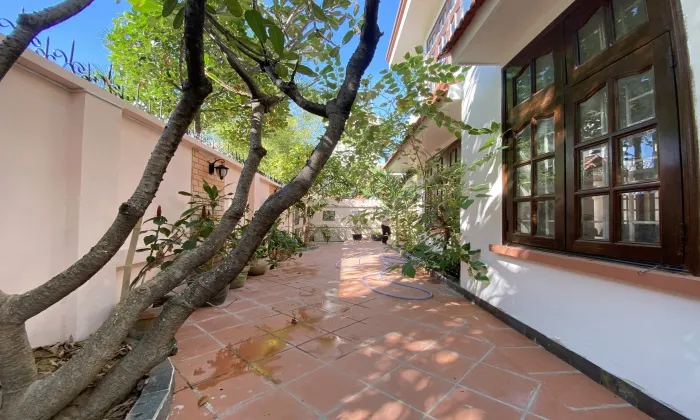 Unfurnished Garden House For Rent in Xuan Thuy Thao Dien HCM 280sqm 2,500 USD/month