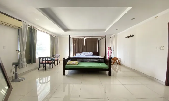 Furnished Villa For Rent in Road 41 Thao Dien Ward District 02 Ho Chi Minh City 356sqm 2,650 USD/month