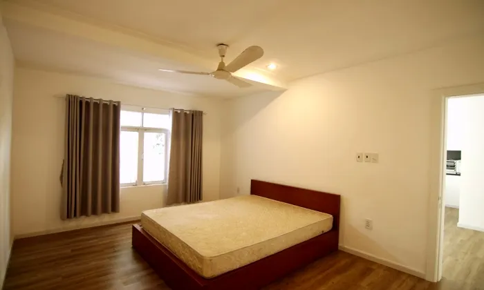 Big Garden House For Rent in An Phu Compound District 2 Ho Chi Minh City 350sqm 2,700 USD/month