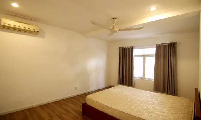 Big Garden House For Rent in An Phu Compound District 2 Ho Chi Minh City 350sqm 2,700 USD/month