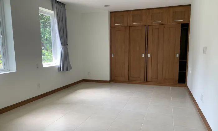 Unfurnished Villa For Rent in Compound With Swimming Pool In Thao Dien District 2 HCMC 250sqm 2,300 USD/month