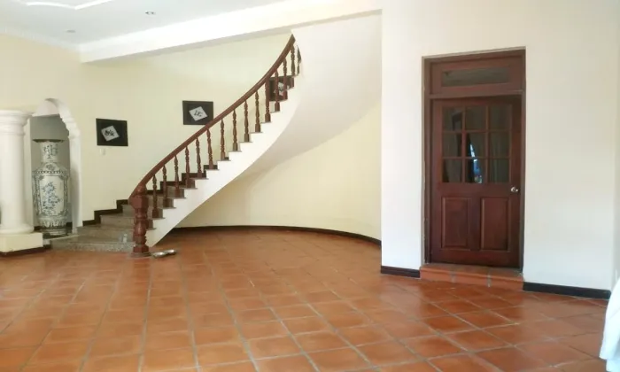 Big Garden Villa For Rent With Pool In Thao Dien Ward District 2 in Ho Chi Minh City 500sqm 3,000 USD/month