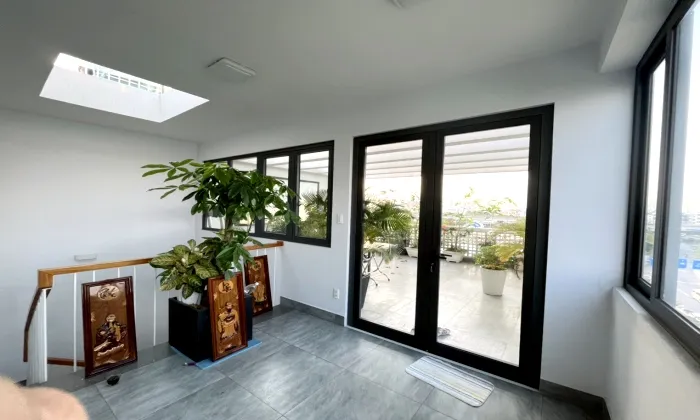 A New Three Bedroom House For Rent in Road 54 Thao Dien District 2 Ho Chi Minh City 300sqm 2,500 USD/month
