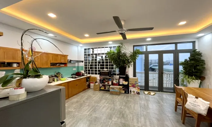 A New Three Bedroom House For Rent in Road 54 Thao Dien District 2 Ho Chi Minh City 300sqm 2,500 USD/month