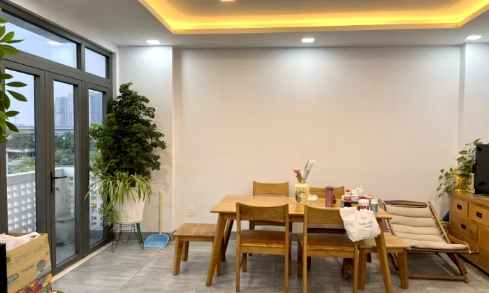 A New Three Bedroom House For Rent in Road 54 Thao Dien District 2 Ho Chi Minh City 300sqm 2,500 USD/month