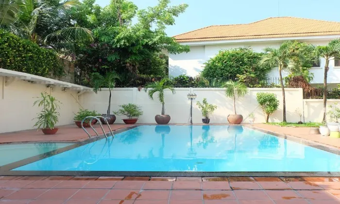 A Huge Garden And Pool Unfurnished Villa For Rent in An Phu District 2 HCMC 700sqm 4,000 USD/month