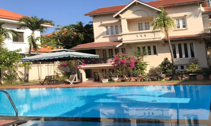 A Huge Garden And Pool Unfurnished Villa For Rent in An Phu District 2 HCMC 700sqm 4,000 USD/month