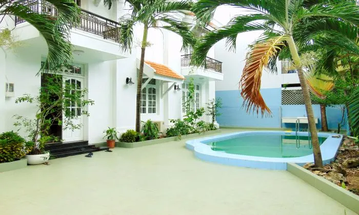 Big Pool Gardening Villa For Rent in Thao Dien District 2 Ho Chi Minh City 300sqm 2,800 USD/month